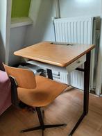 School bureau met stoel (retro / vintage), Huis en Inrichting, Bureaus, Ophalen, Gebruikt, Bureau