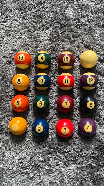 Vintage Poolbiljartballen Set, compleet beschikbaar voor biedingen
