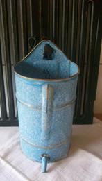 Blauw emaille lavement met gouden biezen, Antiek en Kunst, Antiek | Emaille, Ophalen of Verzenden