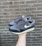 Nike Air Max 1 Thunder Grey, Kleding | Heren, Schoenen, Overige kleuren, Nike, Ophalen of Verzenden, Sneakers of Gympen