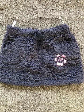 zacht donkerblauw rokje maat 80 beschikbaar voor biedingen