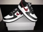Nike Air Force 1 - Zwart Wit - Maat 37.5 - Nieuw, Jongen of Meisje, Overige typen, Nieuw, Ophalen of Verzenden
