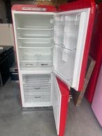Rode Smeg Koelkast met Vriesvak, Bella, 200 liter of meer, 60 cm of meer, Zo goed als nieuw