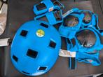 Helmet , Knee and Elbow pads, Ophalen of Verzenden, Zo goed als nieuw