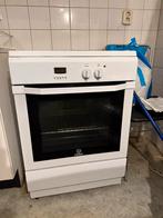 Indesit inductie fornuis met elektrische oven, Ophalen, Gebruikt, Hete lucht, 60 cm of meer