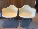 vitra stoel Eames DAR, Huis en Inrichting, Stoelen, Ophalen, Twee, Wit, Zo goed als nieuw