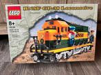Lego 10133 BNSF GP-38 Locomotief incl 5300 motor, Ophalen of Verzenden, Zo goed als nieuw, Complete set, Lego