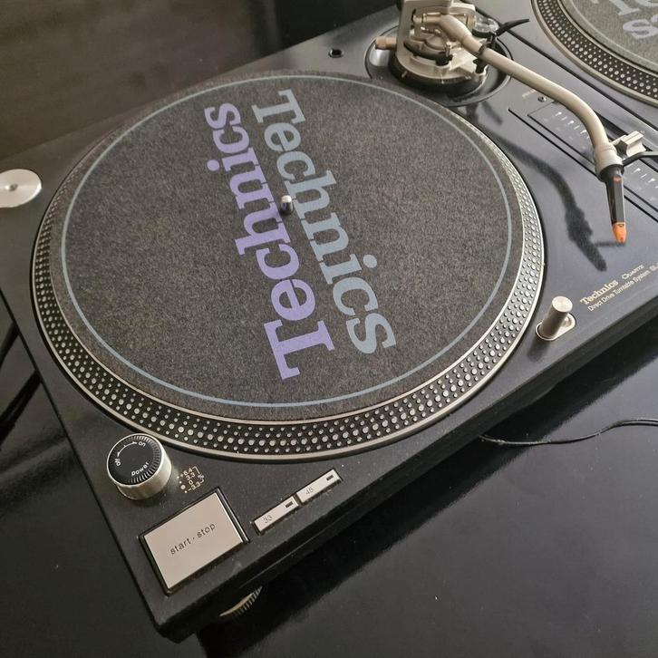 Technics SL-1210M5G Platenspelers met ortofon naalden, Audio, Tv en Foto, Platenspelers, Zo goed als nieuw, Platenspeler, Technics