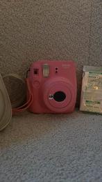 Instax mini 9 roze camera met nieuw setje films en tasje, Ophalen of Verzenden, Zo goed als nieuw, Polaroid, Fuji