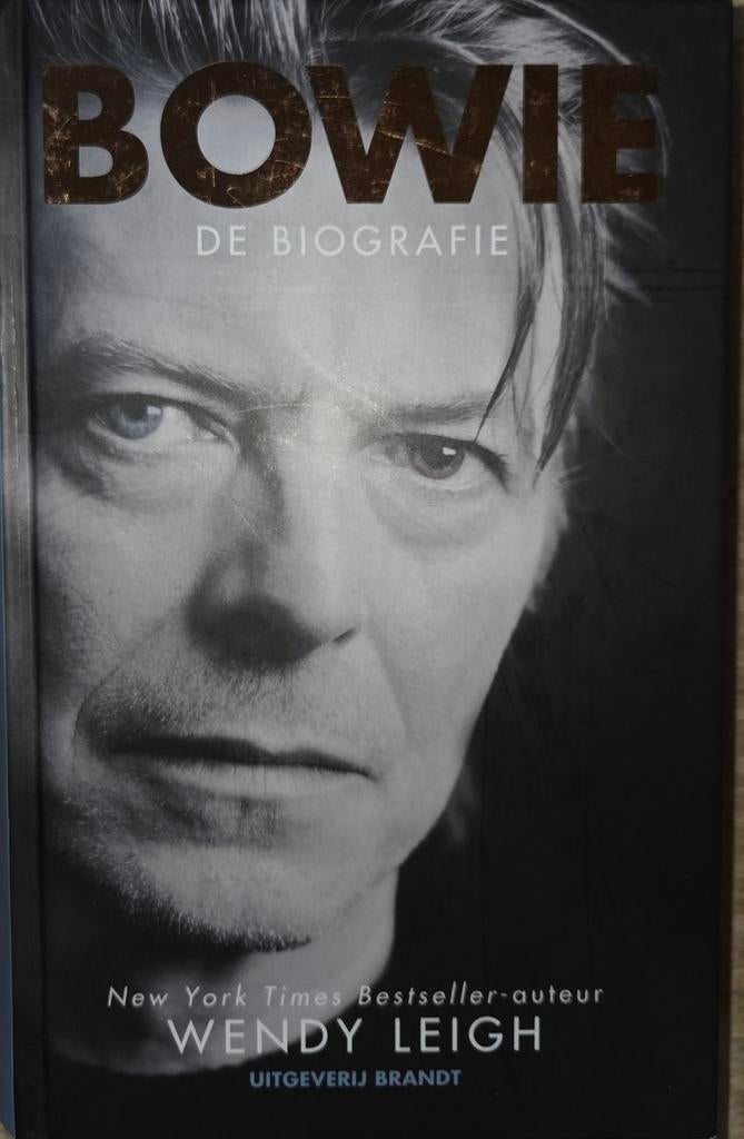 David Bowie de biografie, Ophalen of Verzenden, Zo goed als nieuw, Sport