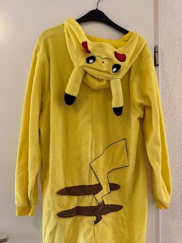 Pokemon Pikachu onesie (dames of heren) beschikbaar voor biedingen