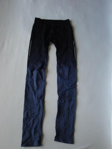 wart / grijze lange KIPRUN sport legging. Maat S. beschikbaar voor biedingen