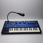 Novation MiniNova Synth & Vocoder, Muziek en Instrumenten, Synthesizers, Flex Ltd., Zo goed als nieuw, https://flex.com/contact-us