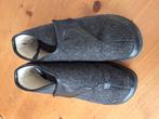 Pantoffels met klittenband Helvesko mt 41, Kleding | Dames, Ophalen of Verzenden, Gedragen, Pantoffels of Sloffen
