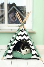 Beeztees Tipi Tent Kioni kattenhuis zwart/wit/groen 50X50X70, Ophalen, Zo goed als nieuw