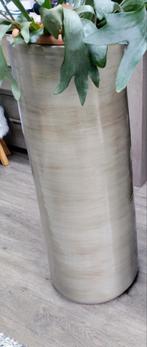 1 hoge planten pot, Ophalen of Verzenden, Zo goed als nieuw, Overige kleuren, Minder dan 50 cm