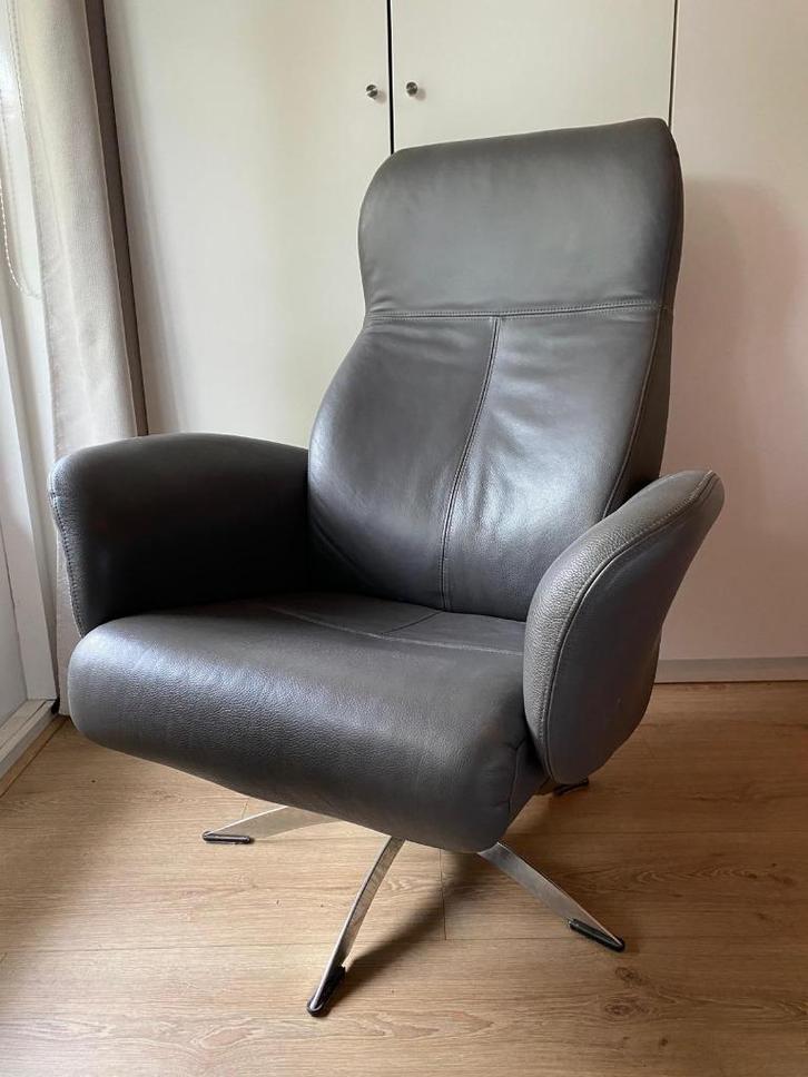 Hjort Knudsen relax fauteuil, Huis en Inrichting, Fauteuils, Zo goed als nieuw, Leer, Metaal, 75 tot 100 cm, Minder dan 75 cm