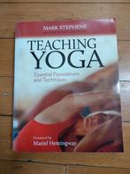 Teaching Yoga, Mark Stephens (ENG), Boeken, Esoterie en Spiritualiteit, Ophalen of Verzenden, Zo goed als nieuw, Meditatie of Yoga