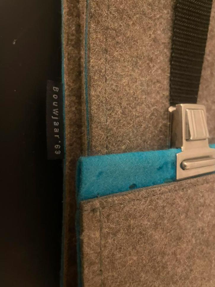 Wolvilten prive rug/schooltas van Bouwjaar '63, Sieraden, Tassen en Uiterlijk, Tassen | Rugtassen, Zo goed als nieuw, Overige merken