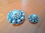 2x Zeeuwse knoppen / Zeeuwse knop, Ophalen of Verzenden, Zilver, Zilver