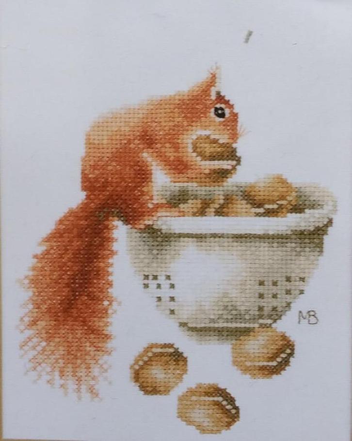 Borduurpakket Marjolein Bastin Lanarte 34942 Eekhoorn, Hobby en Vrije tijd, Borduren en Borduurmachines, Nieuw, Borduurpakket