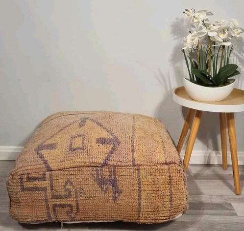 Vintage Boujaad Marokkaanse Poef, Huis en Inrichting, Banken | Voetenbanken en Poefen, Gebruikt, 50 tot 75 cm, 50 tot 75 cm, Vierkant