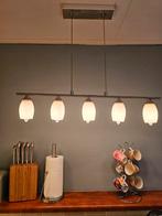 Hanglamp met 5 melkglas kelkjes, Huis en Inrichting, Lampen | Hanglampen, Ophalen, Gebruikt, 50 tot 75 cm, Glas