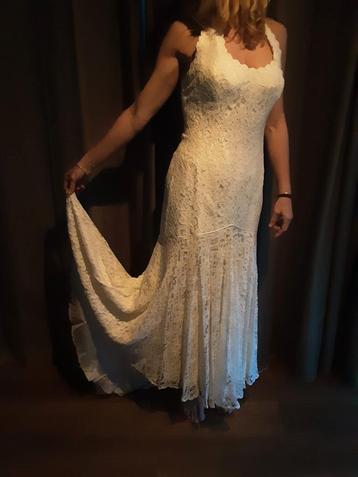 Roomwitte halter met lage rug, uitneembaar corset mt.38/40  beschikbaar voor biedingen