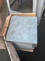 Vloer tegels grijs en witgrijs, Doe-het-zelf en Verbouw, Ophalen, Keramiek, Nieuw, 20 tot 40 cm