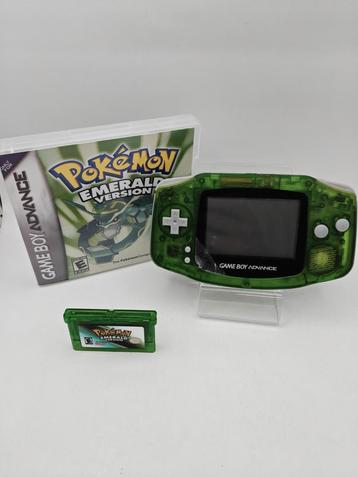 Gameboy Advance Green + Pokemon Emerald Krasloos  beschikbaar voor biedingen