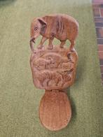 Handgesneden Afrikaans Krukje / Stoel | Hout | Dierenreliëf, Ophalen of Verzenden