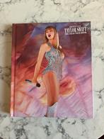 Taylor Swift ERAS TOUR BOOK, Ophalen of Verzenden, Nieuw, Boek, Tijdschrift of Artikel