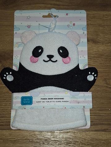 Washand panda beschikbaar voor biedingen