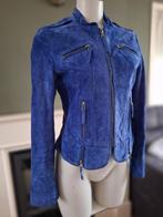 Sao Paulo suède tussen jas 36 S in nette staat, Kleding | Dames, Jassen | Winter, Maat 36 (S), Sao Paulo, Gedragen, Verzenden