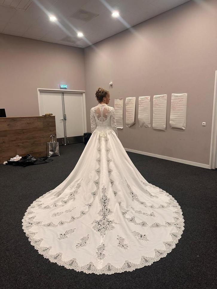 Bruidsjurk, Kleding | Dames, Trouwkleding en Trouwaccessoires, Zo goed als nieuw, Trouwjurk, Wit, Ophalen of Verzenden