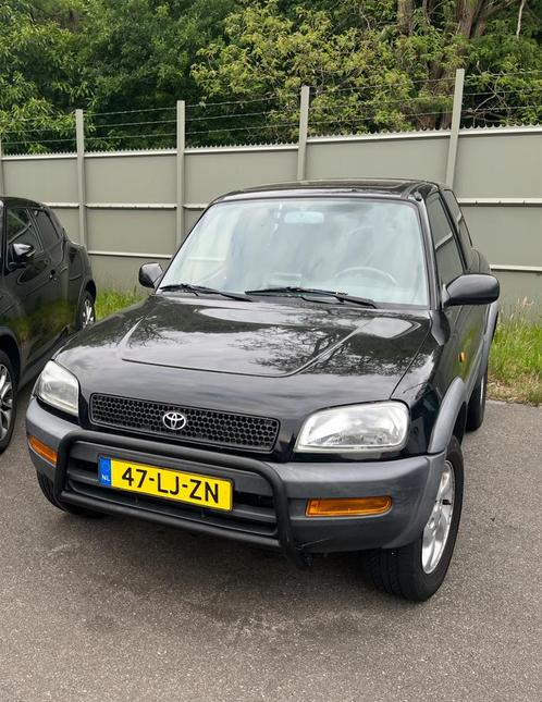 Toyota Funcruiser 2.0 I Rav4 AUT 4WD 1997 Zwart, Auto's, Toyota, Particulier, Benzine, SUV of Terreinwagen, Automaat, Geïmporteerd