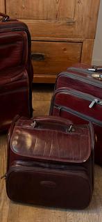 Leren beautycase Patridge, Ophalen, 30 cm of meer, Wieltjes, Minder dan 35 cm