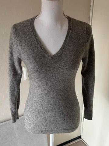 TisSaia 100% cashmere licht grijze trui maat S beschikbaar voor biedingen