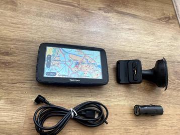 Tomtom GO 5200 Wifi World 5inch met LifeMaps-Traffics-Flits beschikbaar voor biedingen