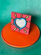 Vintage klein hartje fotolijst van Keith Haring hartvorm, Ophalen of Verzenden, Zo goed als nieuw, Minder dan 50 cm, Minder dan 50 cm