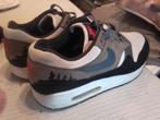 Air Max 1 maat 44, Kleding | Heren, Schoenen, Ophalen of Verzenden, Zo goed als nieuw, Overige kleuren