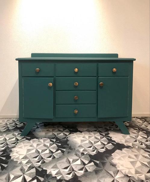 Vintage commode | retro dressoir met schuine pootjes, Kinderen en Baby's, Kinderkamer | Commodes en Kasten, Zo goed als nieuw