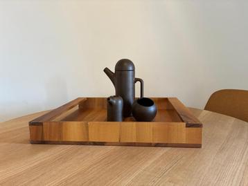 Stylish dienblad beschikbaar voor biedingen