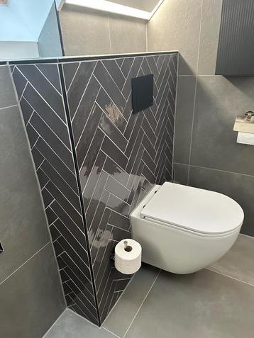 Tegels badkamer of toilet FAYENZA BLACK tegels. beschikbaar voor biedingen