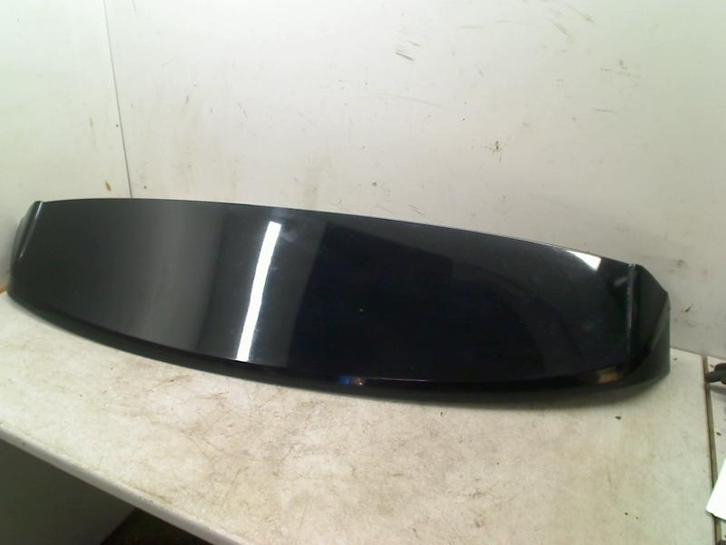 SPOILER achterklep Volkswagen T-Roc (2GA827933), Auto-onderdelen, Carrosserie en Plaatwerk, Volkswagen, Gebruikt