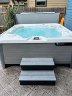 Hotspring vanguard jacuzzi 6pers, Tuin en Terras, Bubbelbaden en Hottubs, Ophalen, Zo goed als nieuw