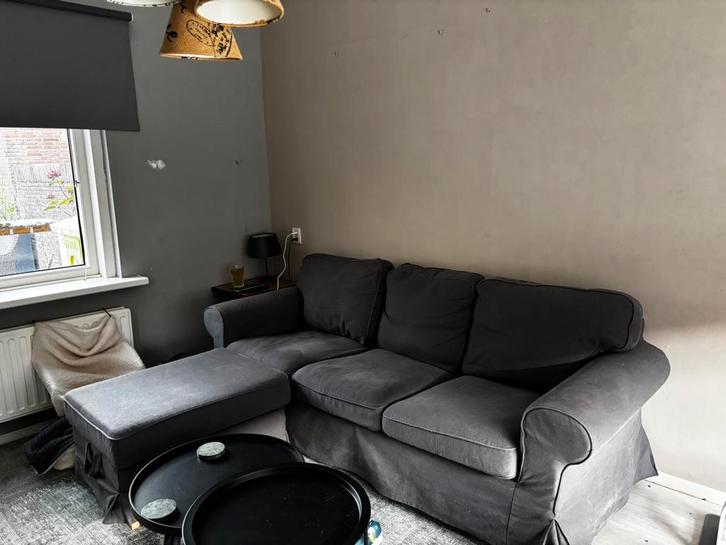 3-Zits ektorp bank met poef, Huis en Inrichting, Banken | Complete zithoeken, Zo goed als nieuw, Stof, Ophalen