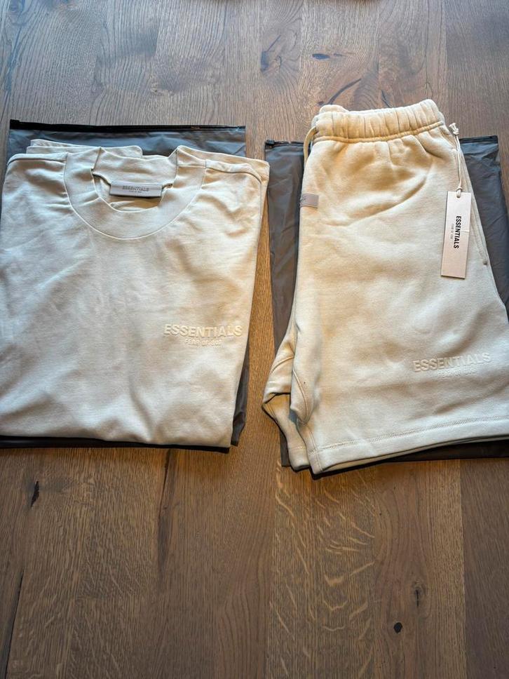 Essentials set - Wheat, Kleding | Heren, Broeken en Pantalons, Zo goed als nieuw, Overige maten, Ophalen of Verzenden