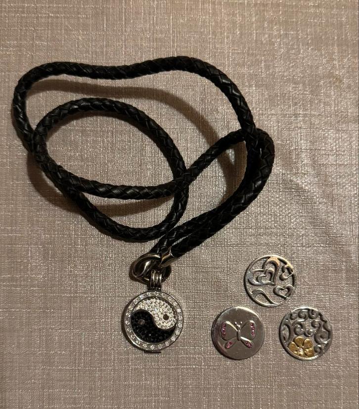 Ketting met Medaillon & Verwisselbare Munten, Sieraden, Tassen en Uiterlijk, Kettingen, Zo goed als nieuw, Overige materialen