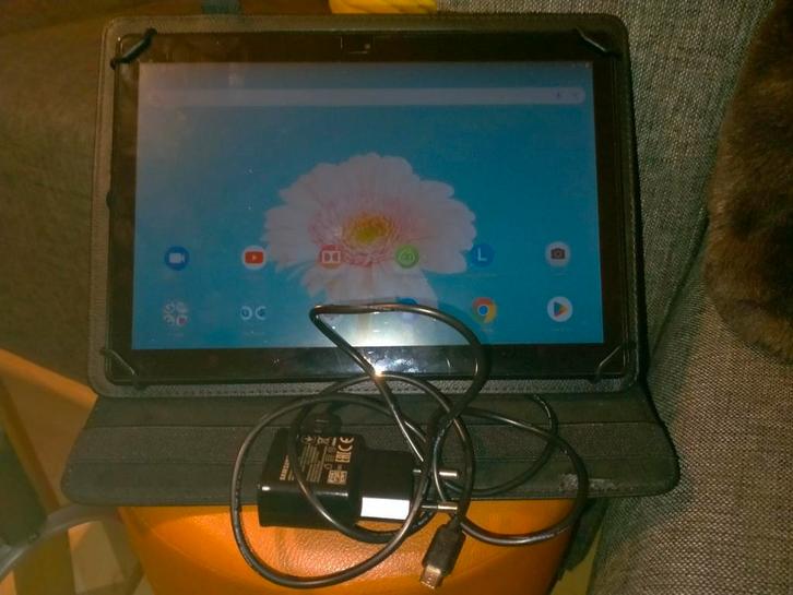 Zeer goede lenova tablet, Computers en Software, Android Tablets, Zo goed als nieuw, 10 inch, 32 GB, Ophalen of Verzenden